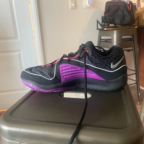 Kd 16. Size 13… 9/10.. worn a few times. Soles are to high for me - Picture 5 of 8